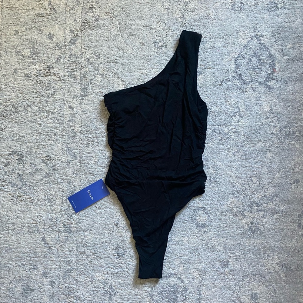 One shoulder bodysuit